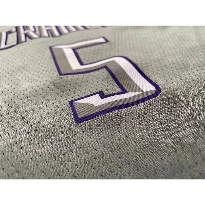 Camiseta Nino Sacramento Kings De'Aaron Fox NO 5 Ciudad 2022-23 Gris